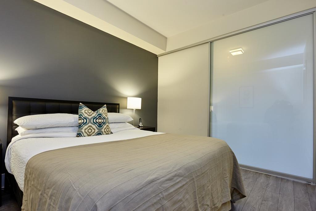 Atlas Suites - Cn Tower & Convention Centre トロント 部屋 写真