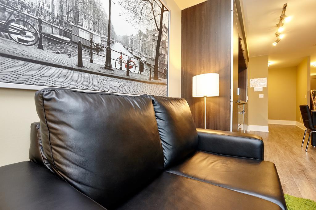 Atlas Suites - Cn Tower & Convention Centre トロント エクステリア 写真