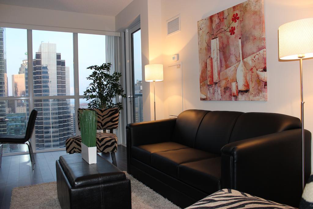 Atlas Suites - Cn Tower & Convention Centre トロント 部屋 写真