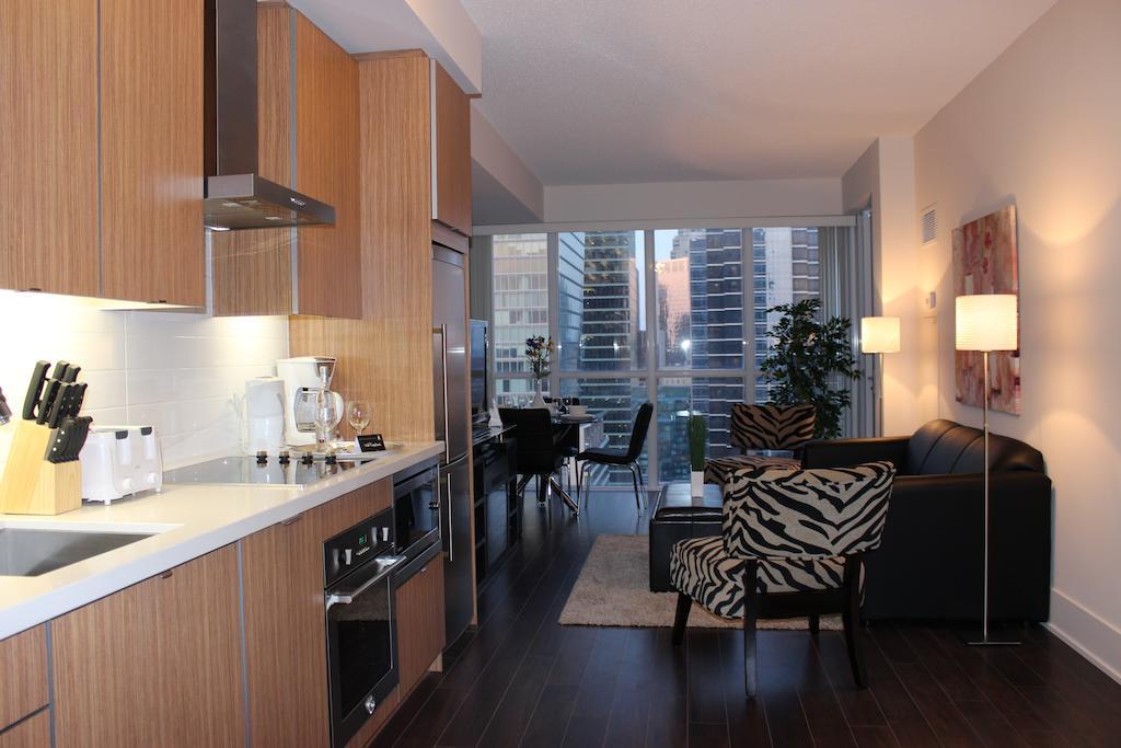 Atlas Suites - Cn Tower & Convention Centre トロント 部屋 写真