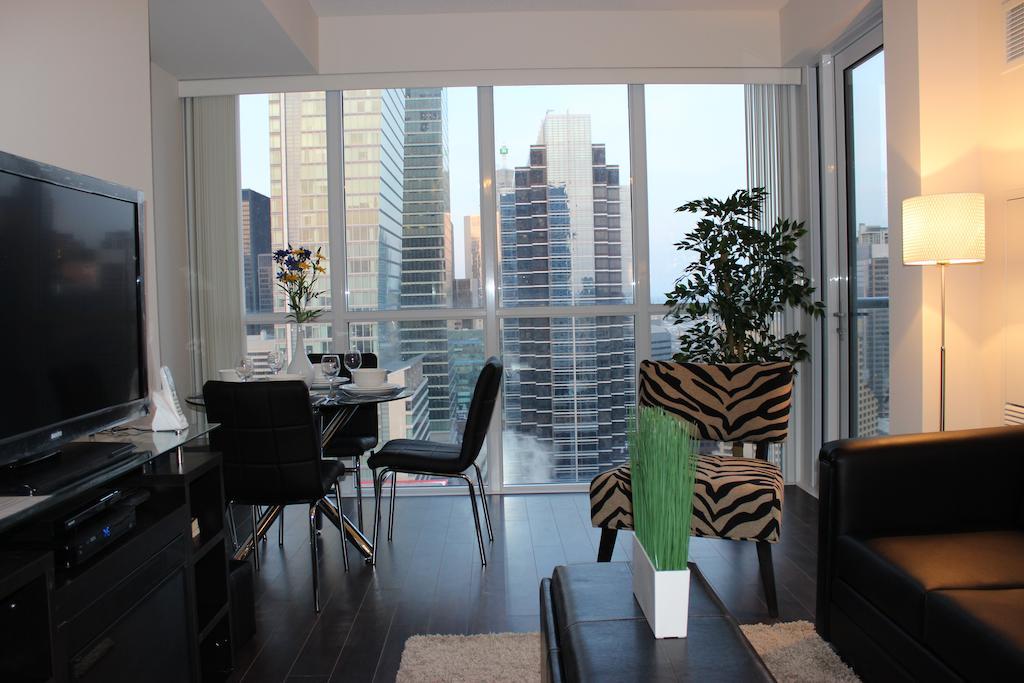 Atlas Suites - Cn Tower & Convention Centre トロント 部屋 写真