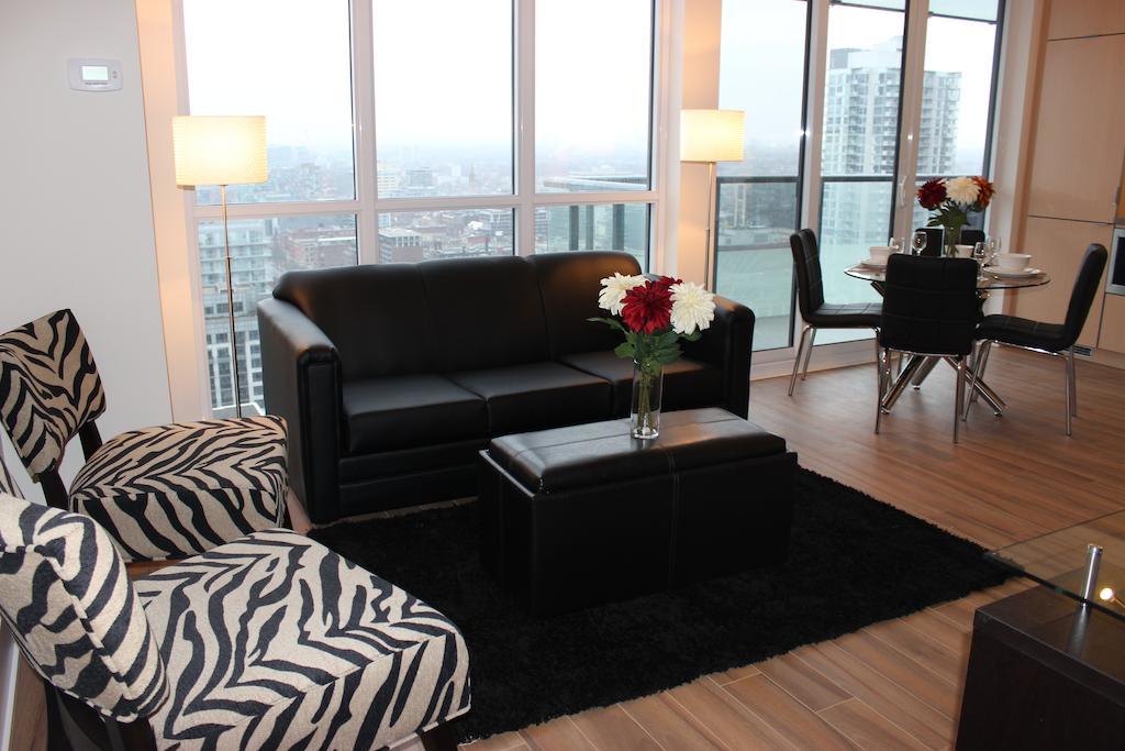 Atlas Suites - Cn Tower & Convention Centre トロント 部屋 写真