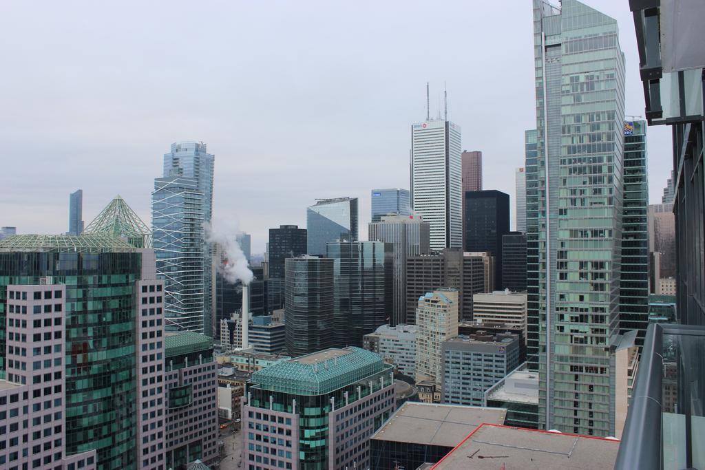 Atlas Suites - Cn Tower & Convention Centre トロント エクステリア 写真