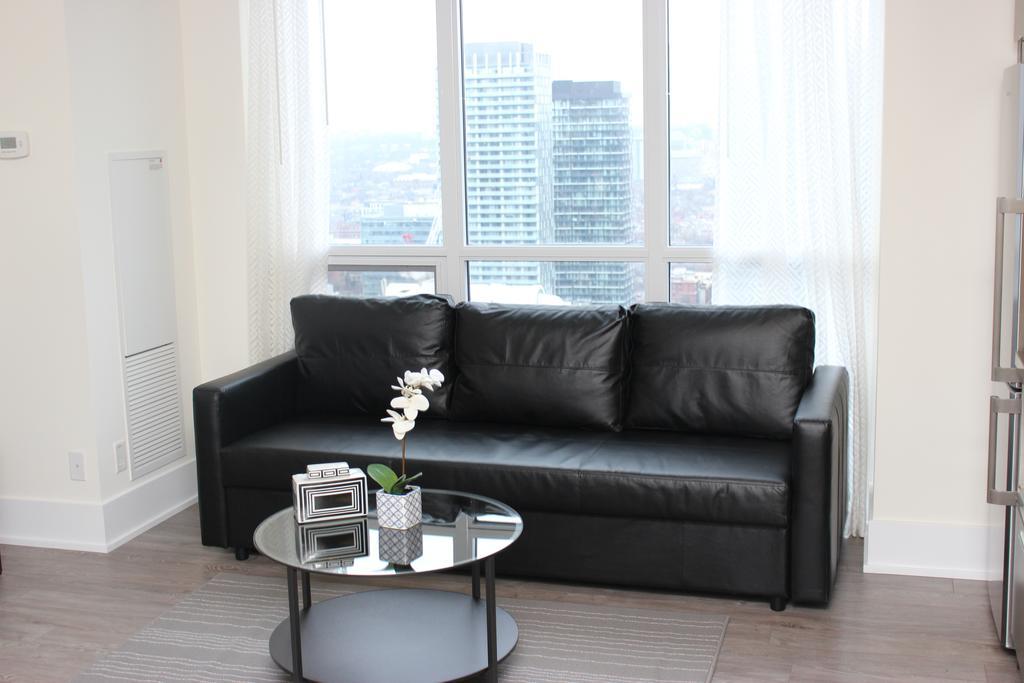 Atlas Suites - Cn Tower & Convention Centre トロント エクステリア 写真