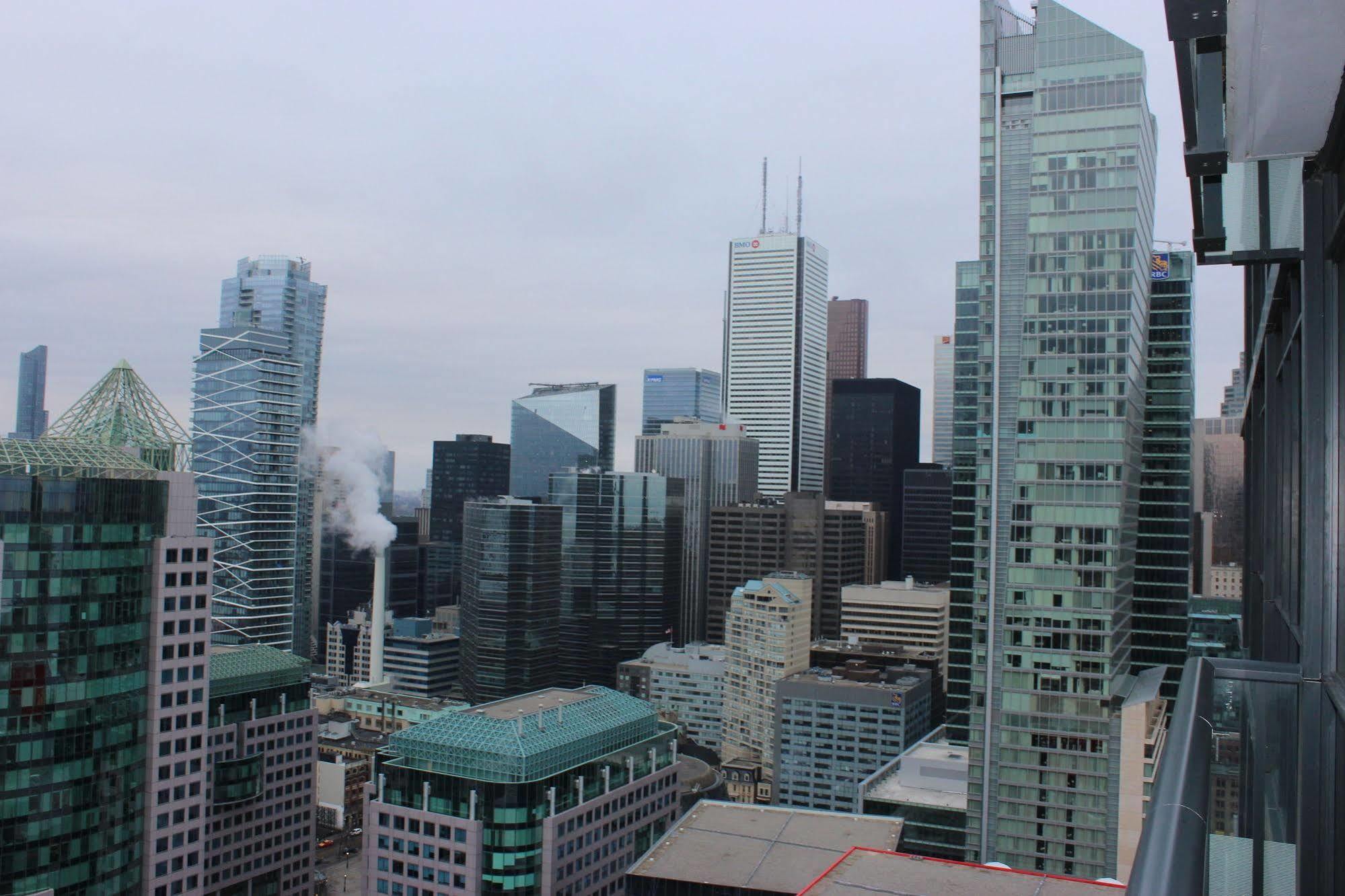 Atlas Suites - Cn Tower & Convention Centre トロント エクステリア 写真