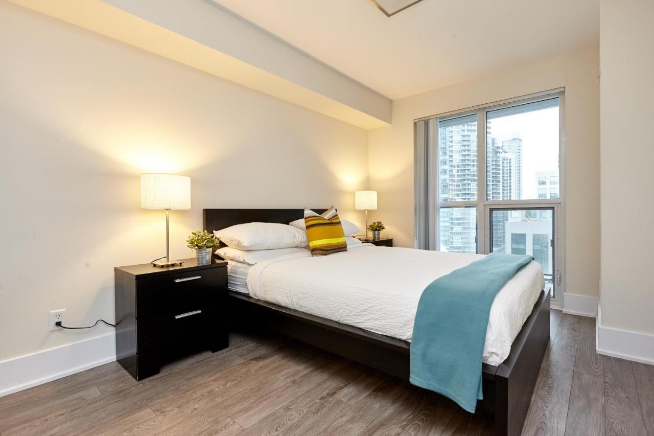 Atlas Suites - Cn Tower & Convention Centre トロント エクステリア 写真